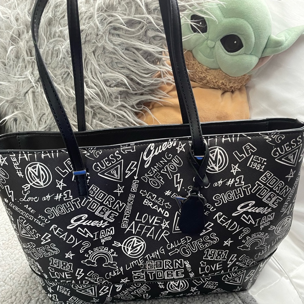 Guess purse